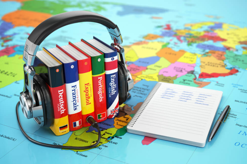 Moderner Büro-Alltag: Multilingual und mit großer Lernbereitschaft