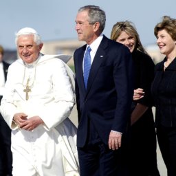 Vatikan: Deckte Papst Benedikt etwa einen Sextäter?